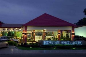 Holiday Palace Hotel & Resort song bac xa hoa